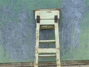 Vintage Wooden Step Ladders ZX2341