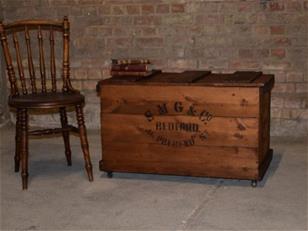 Vintage Wooden Packing Crate -Trunk ZX2342