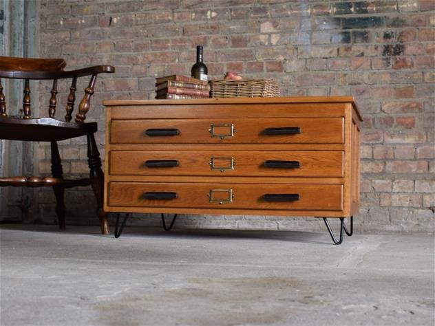 Oak Plan Chest Coffee Table 